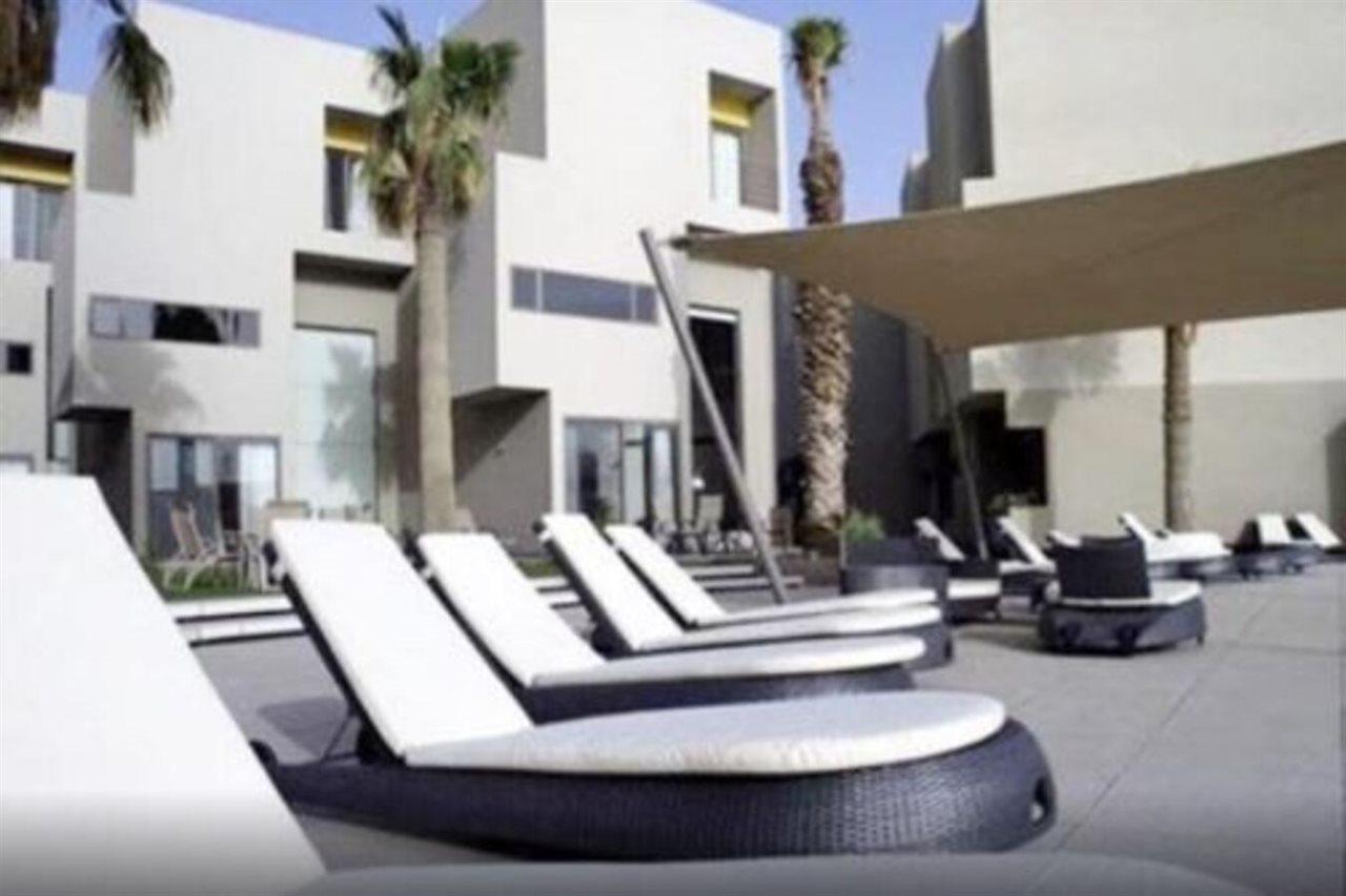 The Sea Loft Boutique Chalets Manama Exterior foto